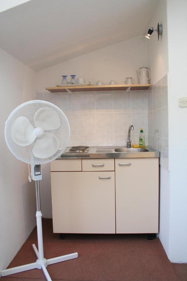 Apartments By The Sea Trpanj, Peljesac - 257 외부 사진