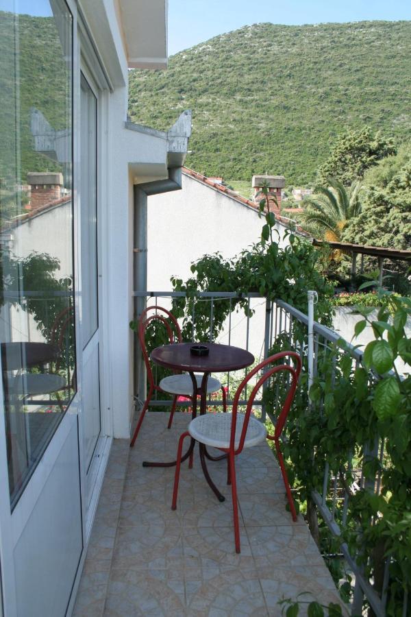Apartments By The Sea Trpanj, Peljesac - 257 외부 사진
